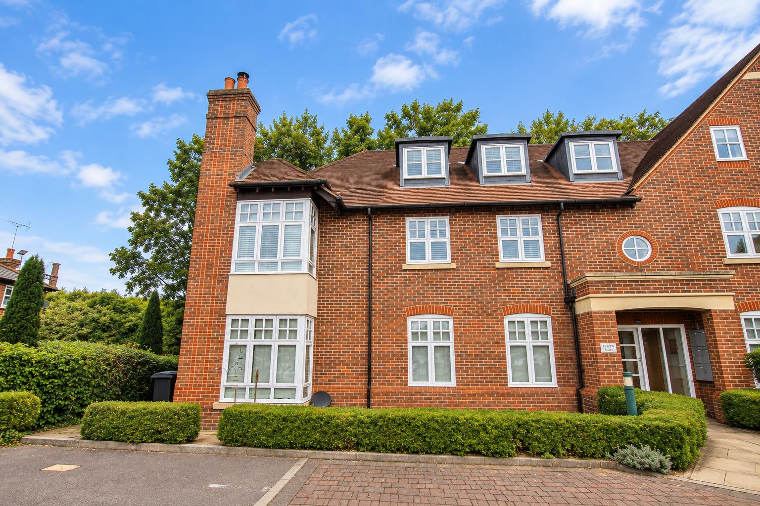Saxon Place, Pangbourne, Reading